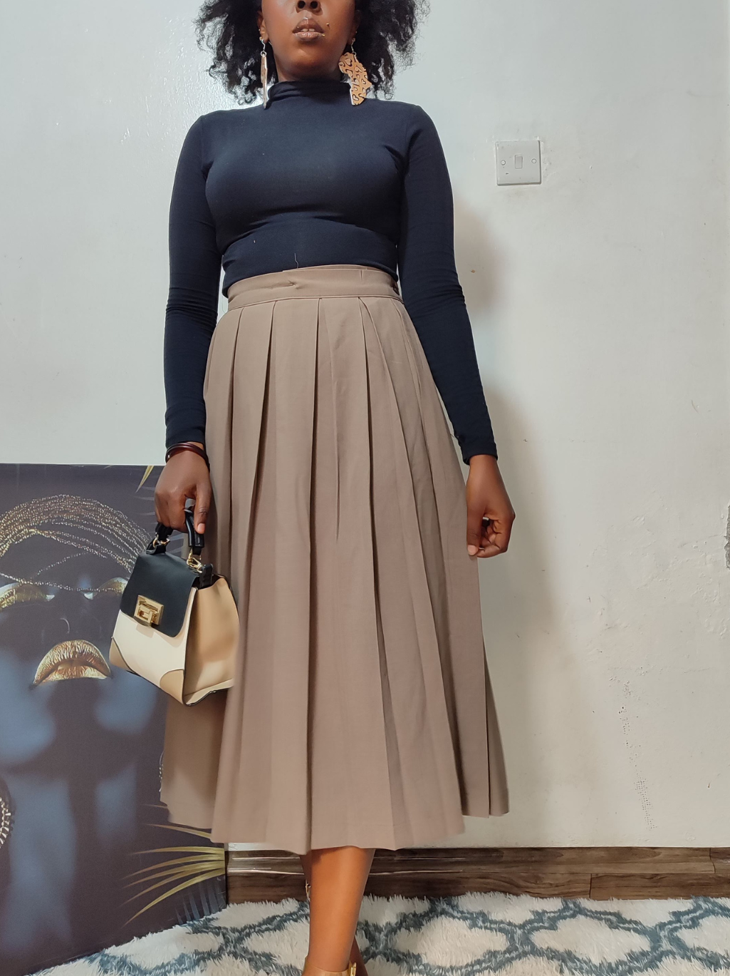 Pleated Midi skirt
