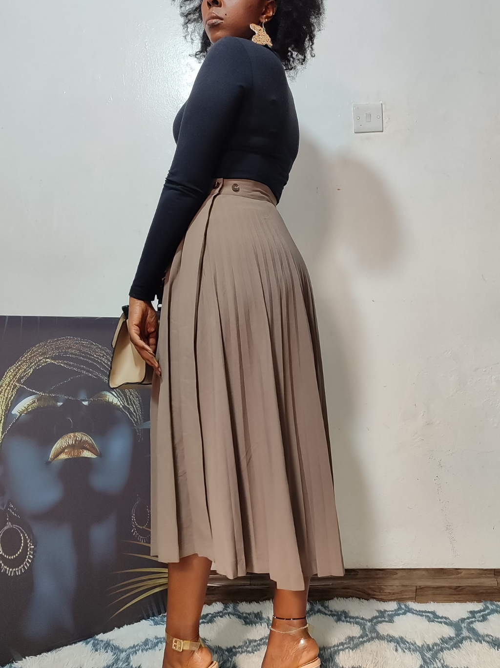 Pleated Midi skirt